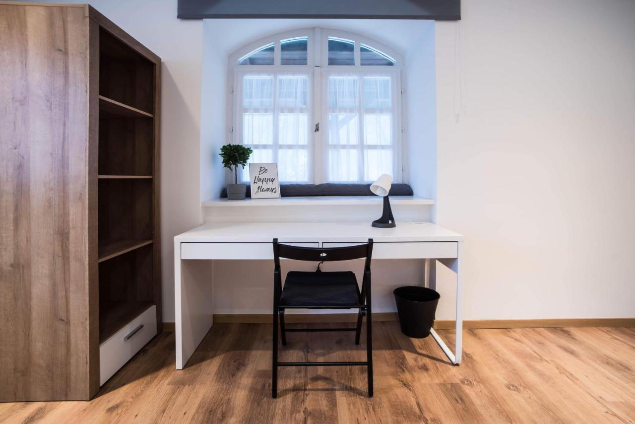 Ferienwohnung Pintes 38 Dunaújváros Exterior foto