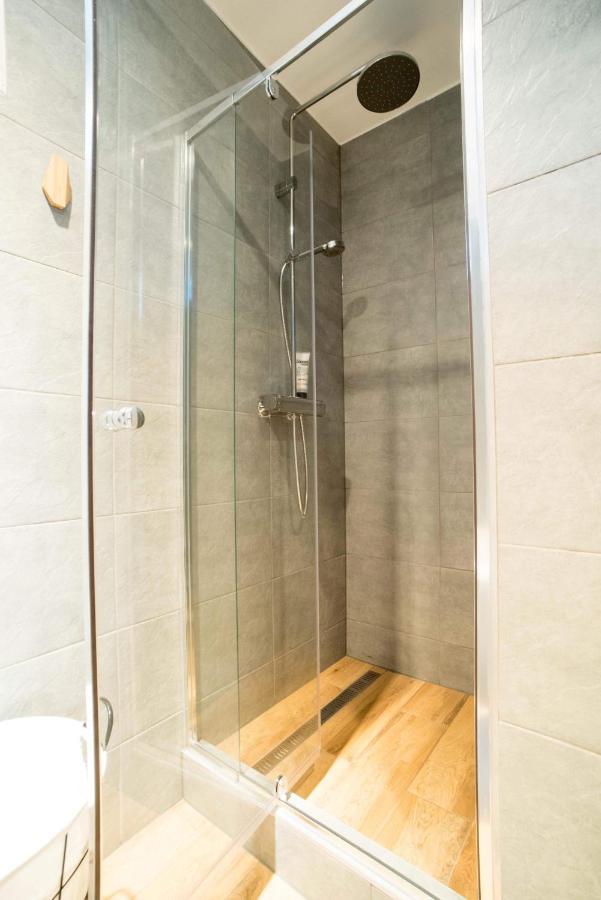 Ferienwohnung Pintes 38 Dunaújváros Exterior foto
